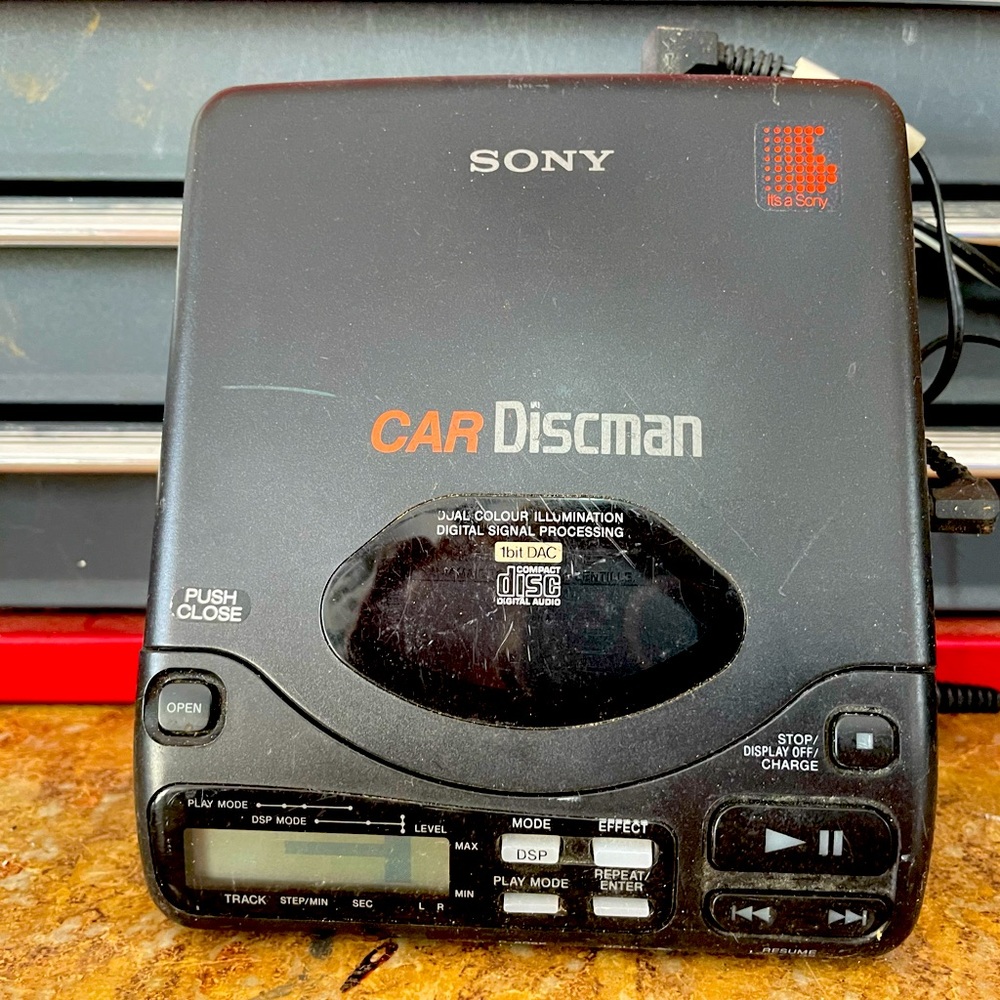 Sony vintage car discman
